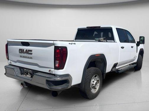 2023 GMC Sierra 2500 Pro
