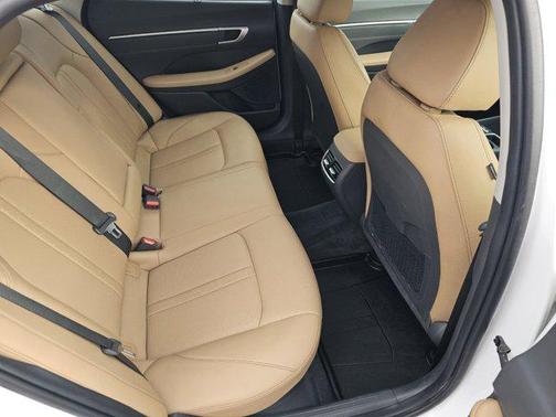 2024 Hyundai SONATA Hybrid Limited