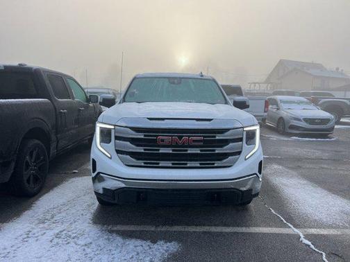 2023 GMC Sierra 1500 SLE