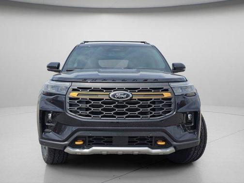 Agate Black Metallic 2026 Ford Explorer Tremor