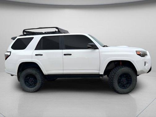 2021 Toyota 4Runner Venture