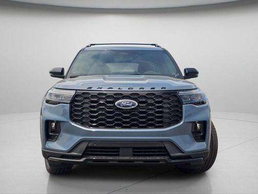 Vapor Blue 2026 Ford Explorer ST-Line