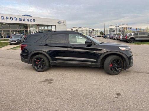 Agate Black Metallic 2020 Ford Explorer ST