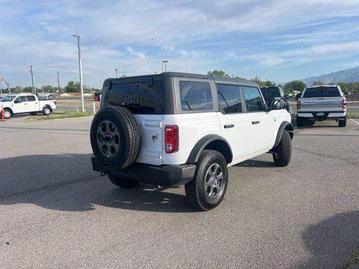 Oxford White 2025 Ford Bronco Big Bend