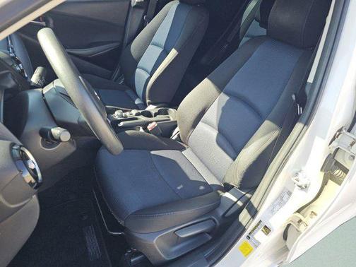 Frost 2017 Toyota Yaris iA Base