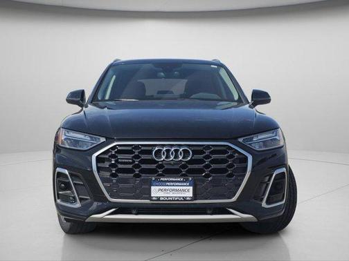 Black Metallic 2022 Audi Q5 45 S line Premium Plus