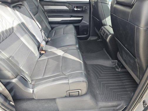 2015 Toyota Tundra Platinum