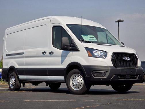 Oxford White 2026 Ford Transit-250 Base
