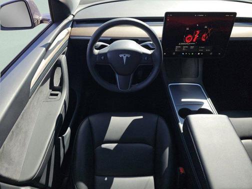 Midnight Silver Metallic 2023 Tesla Model Y Long Range