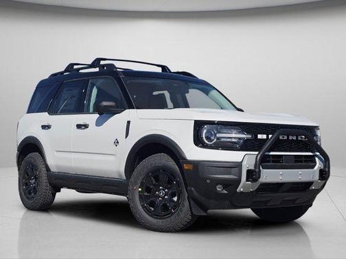 Oxford White 2026 Ford Bronco Sport Outer Banks