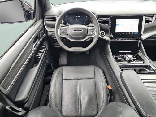 Baltic Gray Metallic Clearcoat 2024 Jeep Wagoneer L Series II