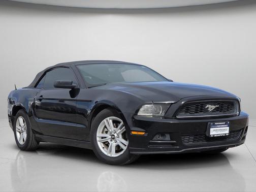Black 2014 Ford Mustang V6