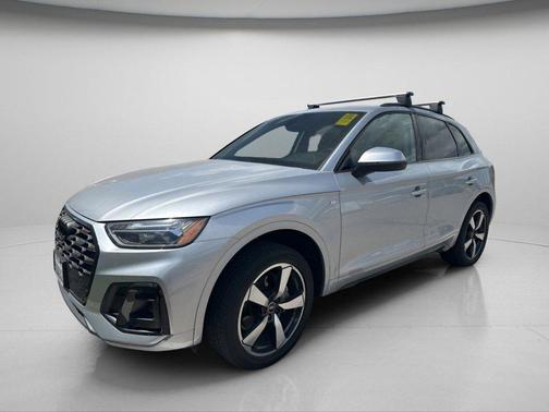 Florett Silver Metallic 2023 Audi Q5 45 S line Premium Plus