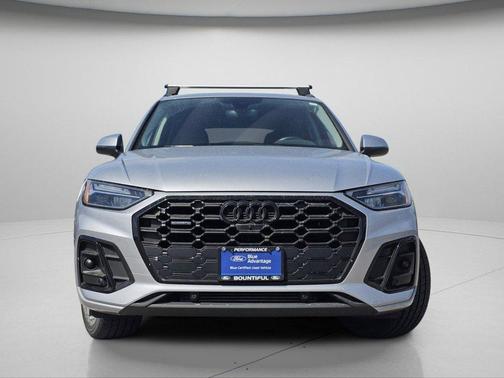 Florett Silver Metallic 2023 Audi Q5 45 S line Premium Plus