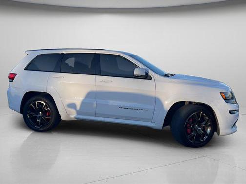 2016 Jeep Grand Cherokee SRT