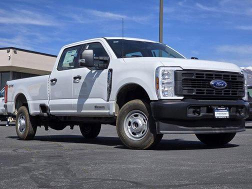 Oxford White 2026 Ford F-350 XL