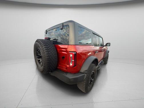Chili Pepper Red 2022 Ford Bronco Wildtrak
