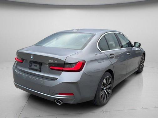 2025 BMW 330 330i xDrive