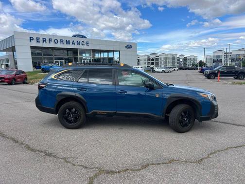 Geyser Blue 2022 Subaru Outback Wilderness