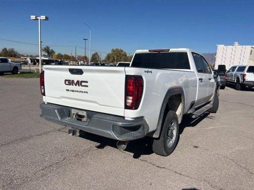 2023 GMC Sierra 2500 Base
