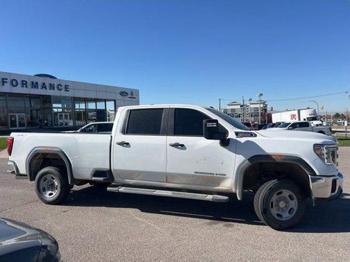 2023 GMC Sierra 2500 Base