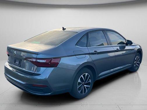 Platinum Gray Metallic 2022 Volkswagen Jetta 1.5T S