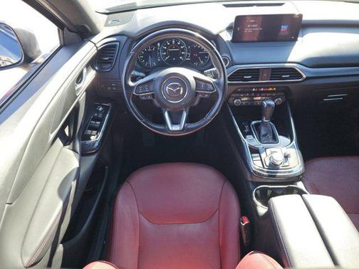 2023 Mazda CX-9 Carbon Edition