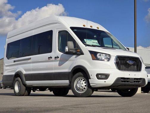 2025 Ford Transit-350 XLT