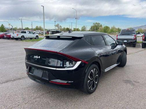 Aurora Black Pearl 2024 Kia EV6 Wind