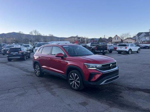 2023 Volkswagen Taos 1.5T SE