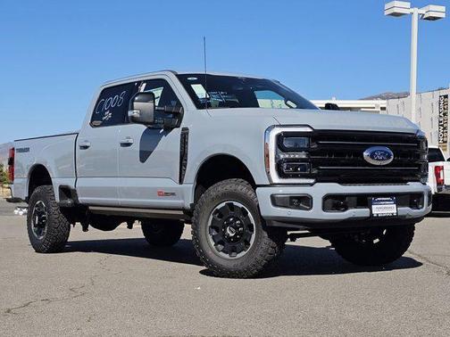 2025 Ford F-350 Platinum