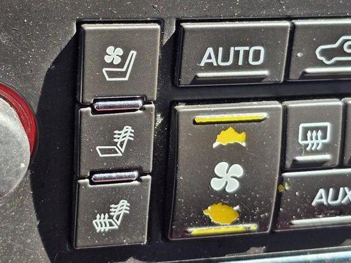 2007 Cadillac Escalade Base