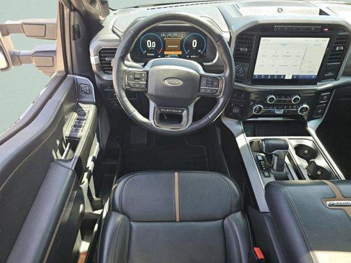 Star White Metallic Tri-Coat 2022 Ford F-150 Platinum