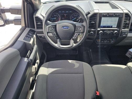 Oxford White 2022 Ford F-250 XL