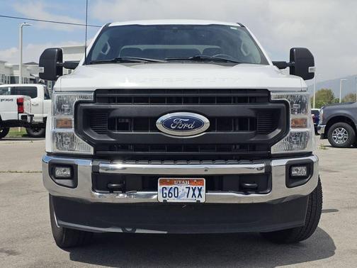 Oxford White 2022 Ford F-250 XL
