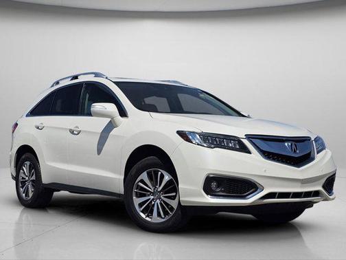 White 2017 Acura RDX Advance Package