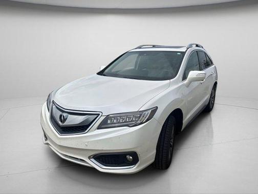 White 2017 Acura RDX Advance Package