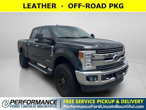 Shadow Black 2017 Ford F-250 Lariat