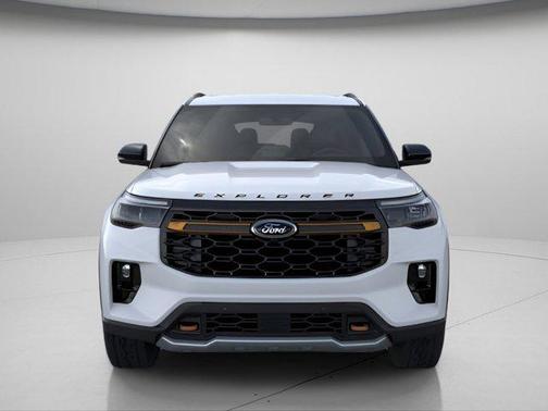 Space White Metallic 2026 Ford Explorer Tremor