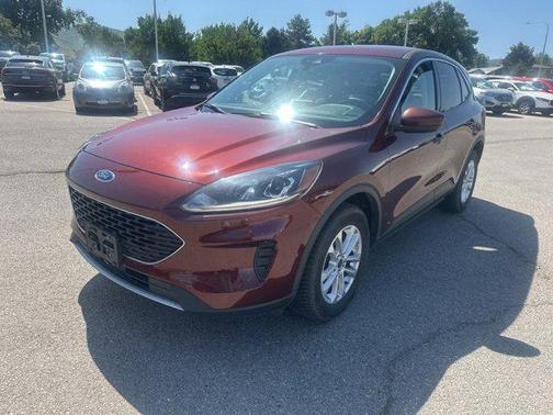 2021 Ford Escape SE