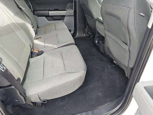 Oxford White 2024 Ford F-150 XLT