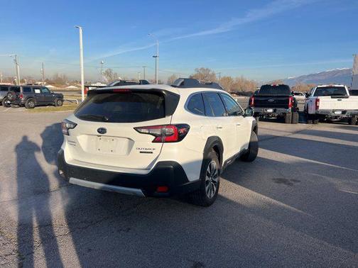 2024 Subaru Outback Touring