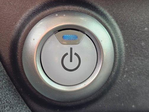 2020 Nissan Leaf SV
