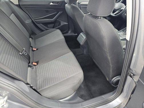 Platinum Gray Metallic 2024 Volkswagen Jetta 1.5T S