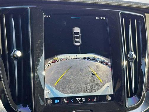 2024 Volvo S60 Recharge Plug-In Hybrid Ultimate