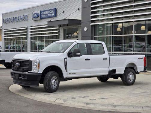 Oxford White 2026 Ford F-350 XL