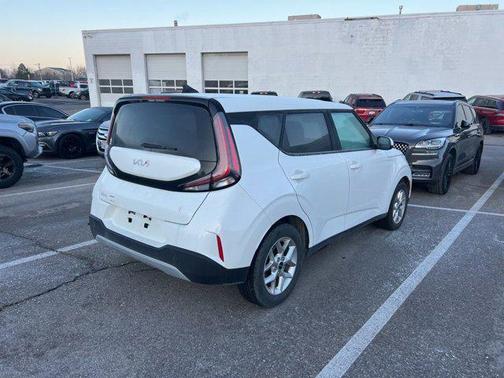 2023 Kia Soul LX