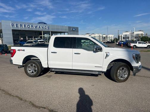 Oxford White 2021 Ford F-150 Lariat