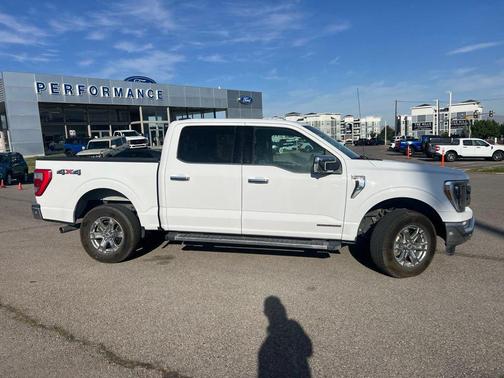 Oxford White 2021 Ford F-150 Lariat