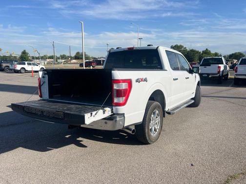 Oxford White 2021 Ford F-150 Lariat